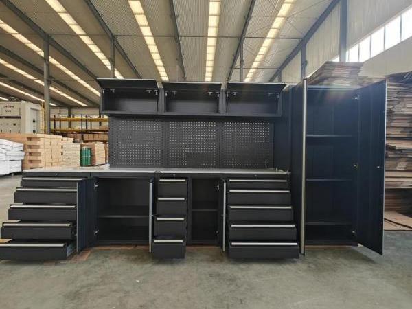 Combinazione di garage galvanizzato