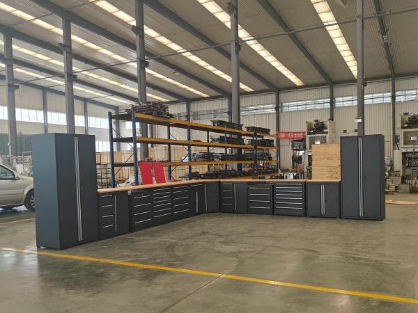 Combination Metal Garage Organizer Armates