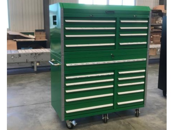 Mobile da garage in metallo su ruote